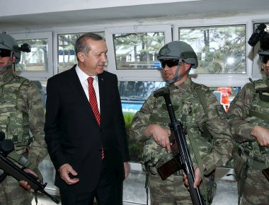 Νέες απειλές Ρ.Τ.Ερντογάν: «Είμαστε έτοιμοι για νέα στρατιωτική επέμβαση στη Συρία και το Ιράκ και θα νικήσουμε»!